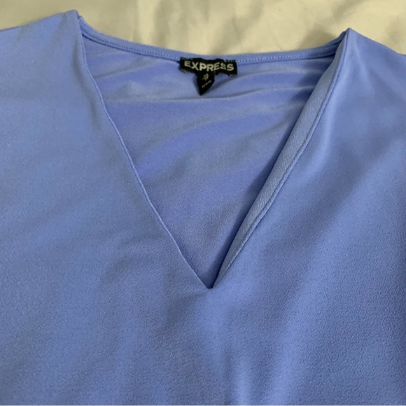 EXPRESS Blue/Periwinkle Short Sleeve Top with Bubble Hem & Crochet sleeve - Picture 10 of 11